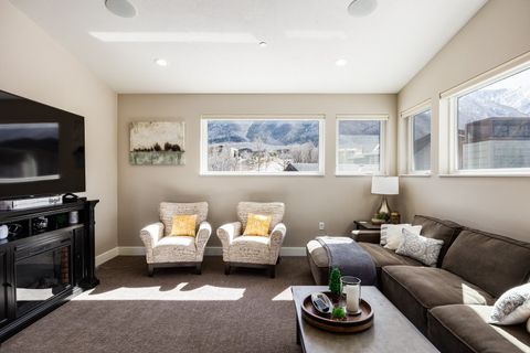 Tiny photo for 806 S SUMMIT CREEK DR, Woodland Hills, UT 84653 (MLS # 2143995)