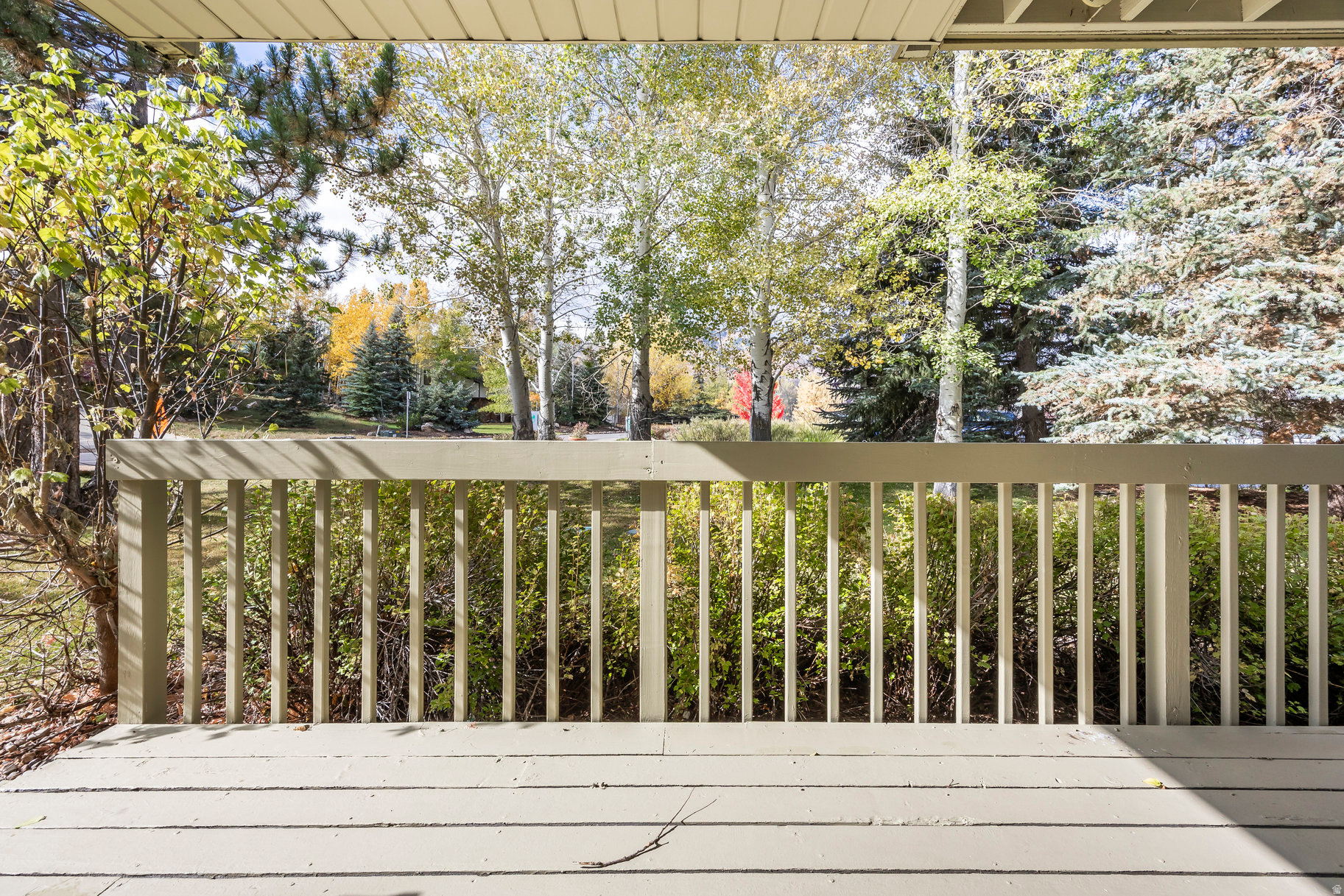 RACQUET CLUB VILLAGE SUB - Residential