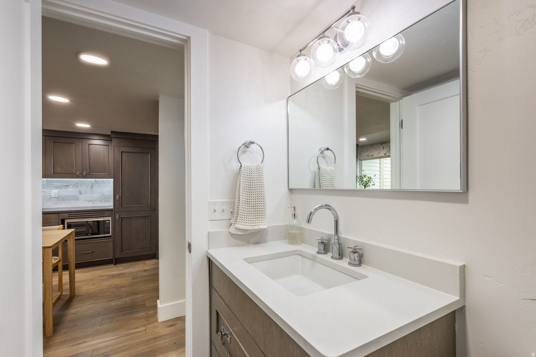 RACQUET CLUB VILLAGE SUB - Residential