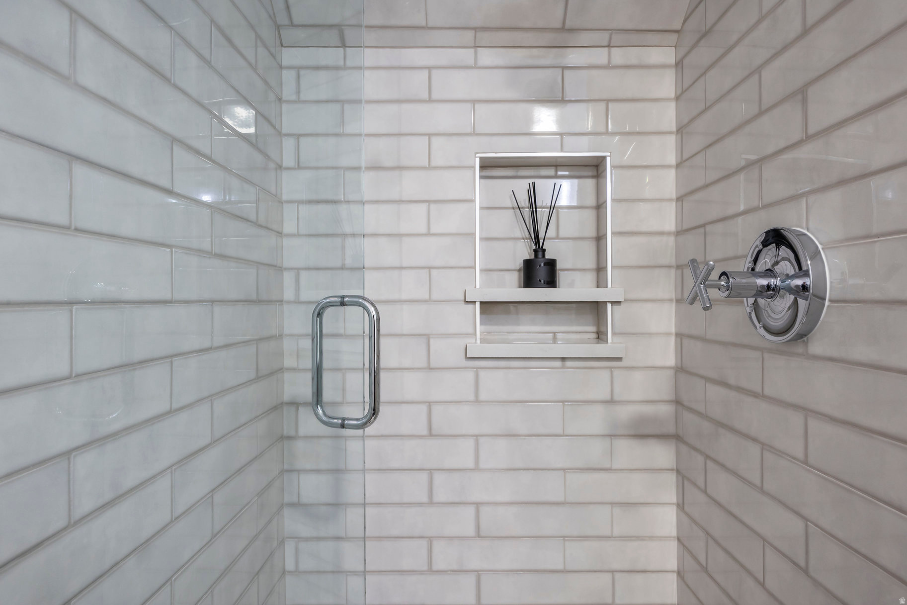 RACQUET CLUB VILLAGE SUB - Residential