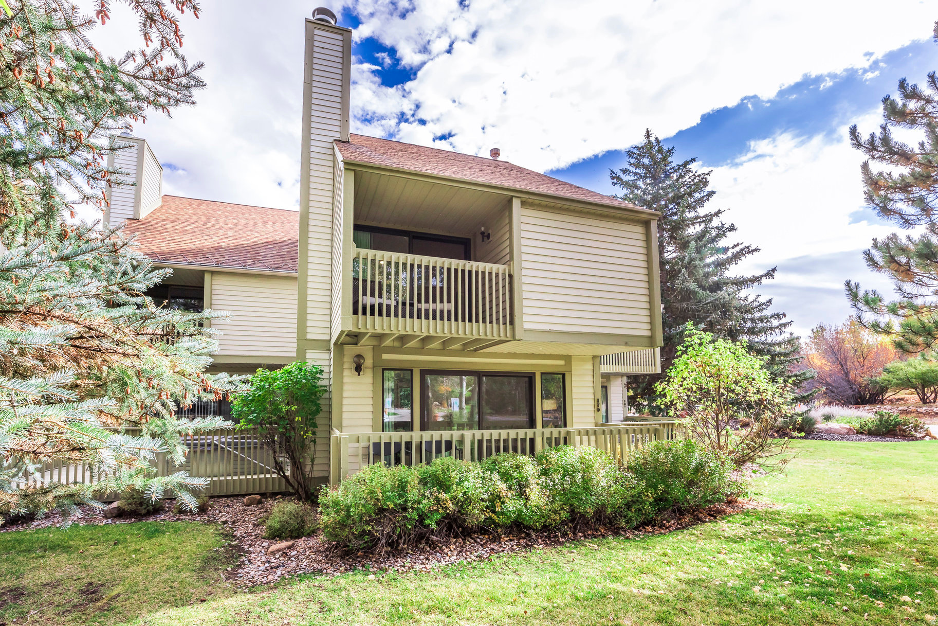 RACQUET CLUB VILLAGE SUB - Residential