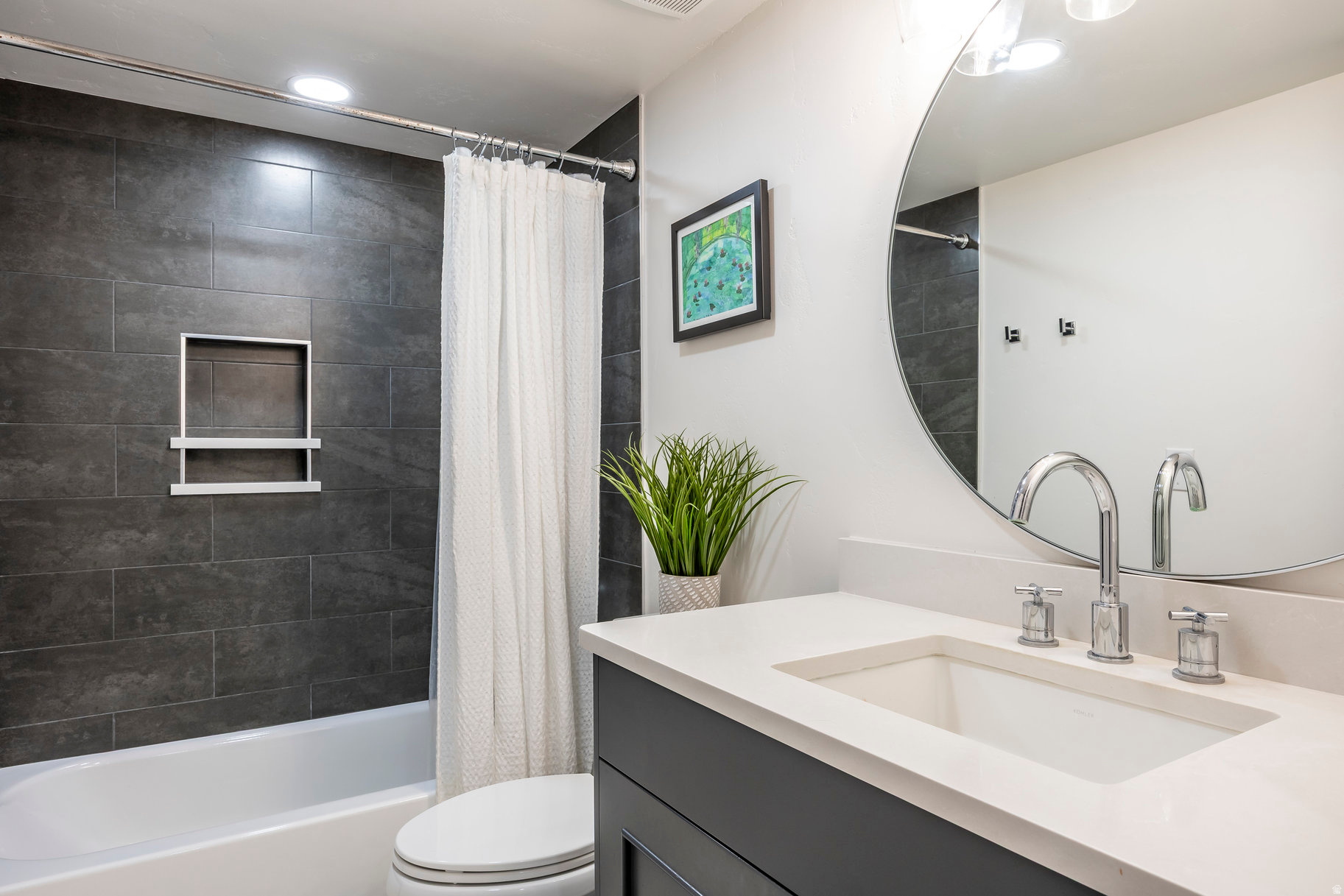 RACQUET CLUB VILLAGE SUB - Residential