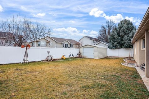 Tiny photo for 1075 W 4175 S, Riverdale, UT 84405 (MLS # 2137351)