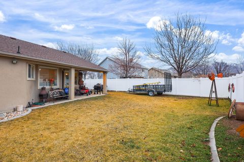 Tiny photo for 1075 W 4175 S, Riverdale, UT 84405 (MLS # 2137351)