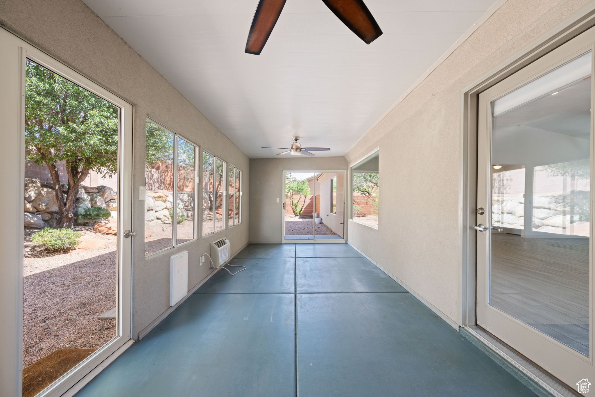 DESERT SANDS AT PAINTED DESERT 1 - Residential