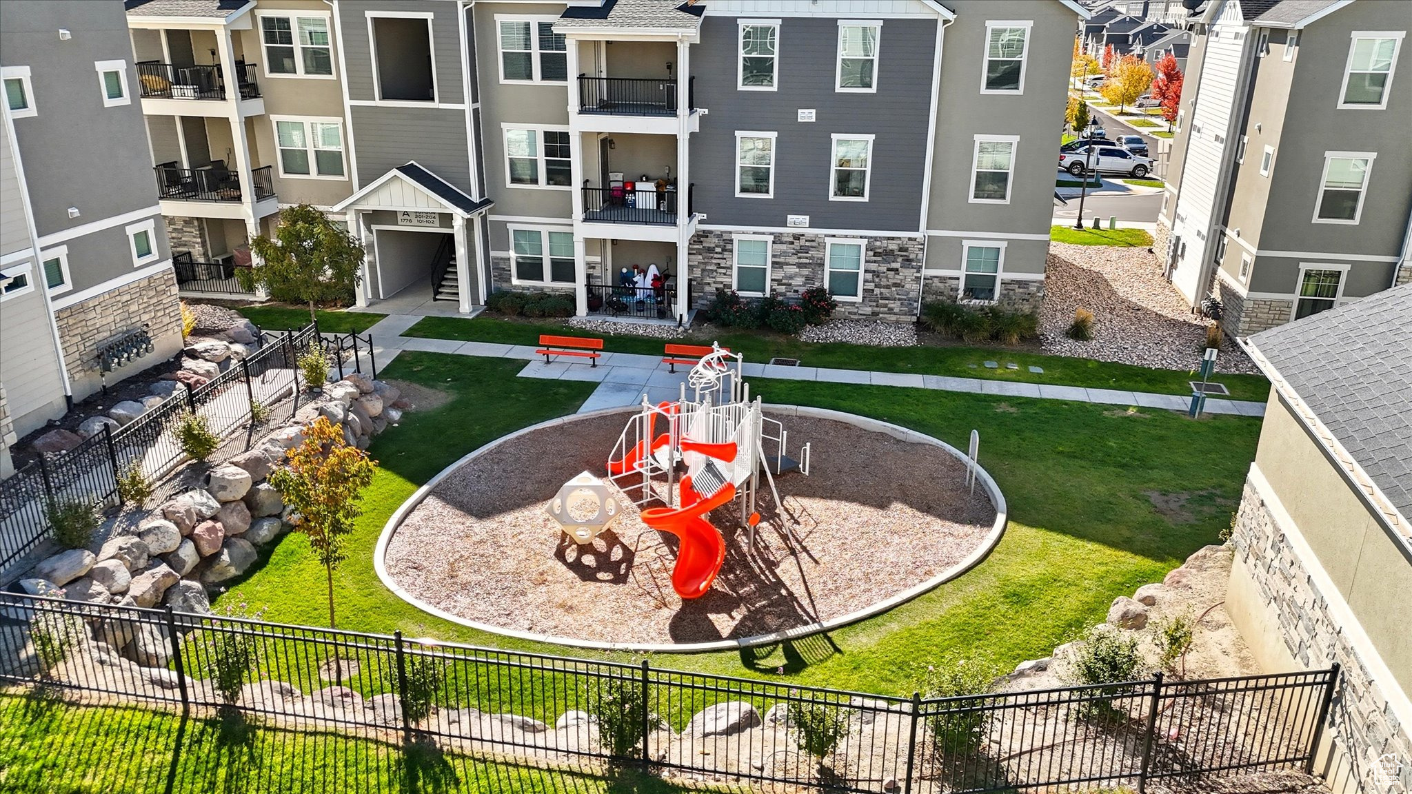 QUAILHILL AT MT SARA - Residential