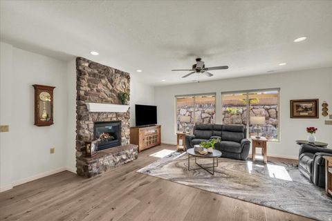 Tiny photo for 1425 W WILD SAGE DR, Saint George, UT 84790 (MLS # 2135009)