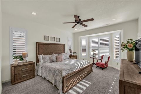 Tiny photo for 1425 W WILD SAGE DR, Saint George, UT 84790 (MLS # 2135009)