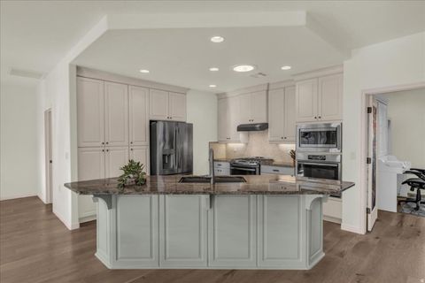 Tiny photo for 1425 W WILD SAGE DR, Saint George, UT 84790 (MLS # 2135009)