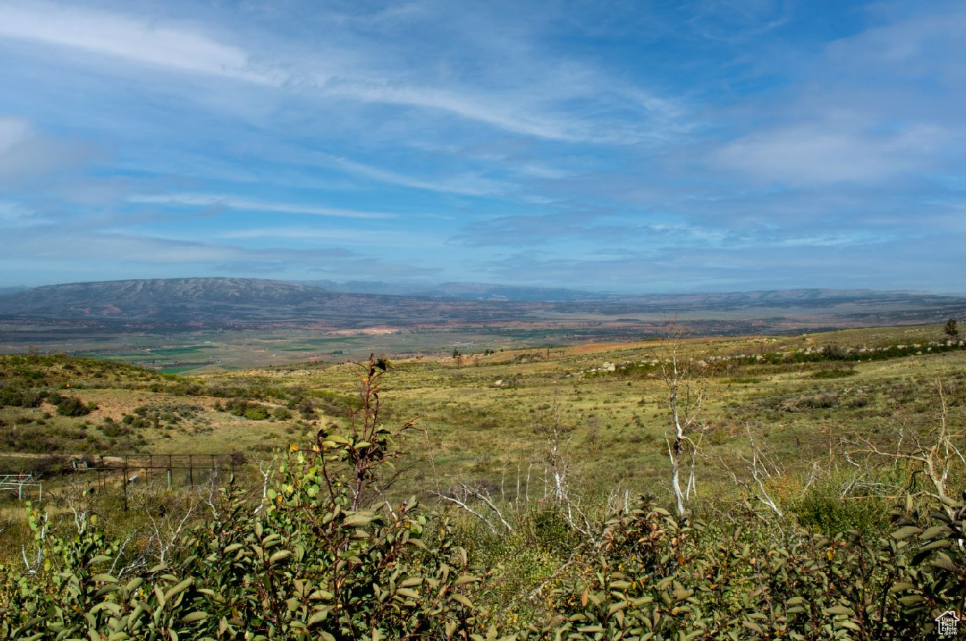 MOUNTAIN VIEW ESTATES - Land