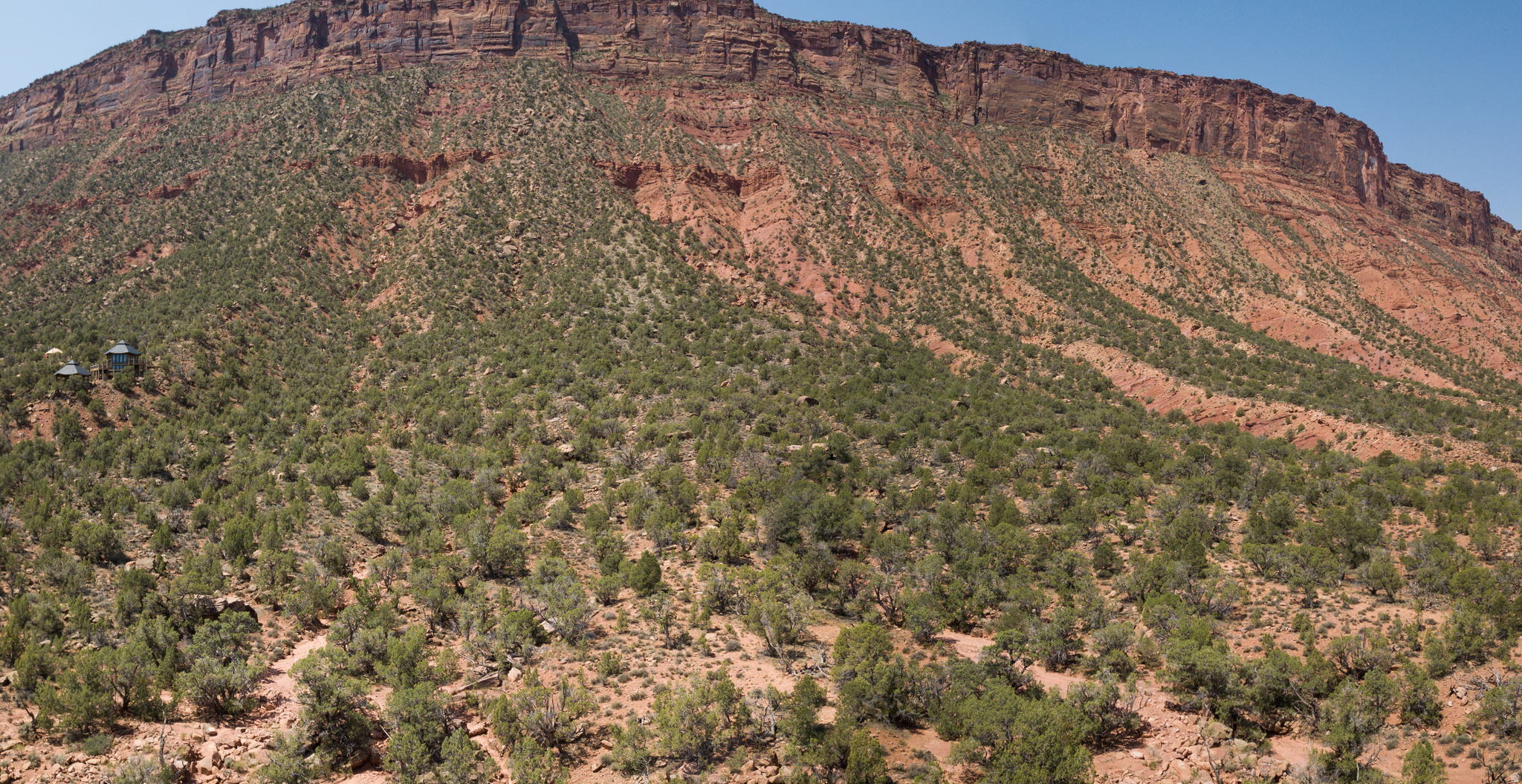 CASTLE VALLEY RIVER RANCHOS - Land