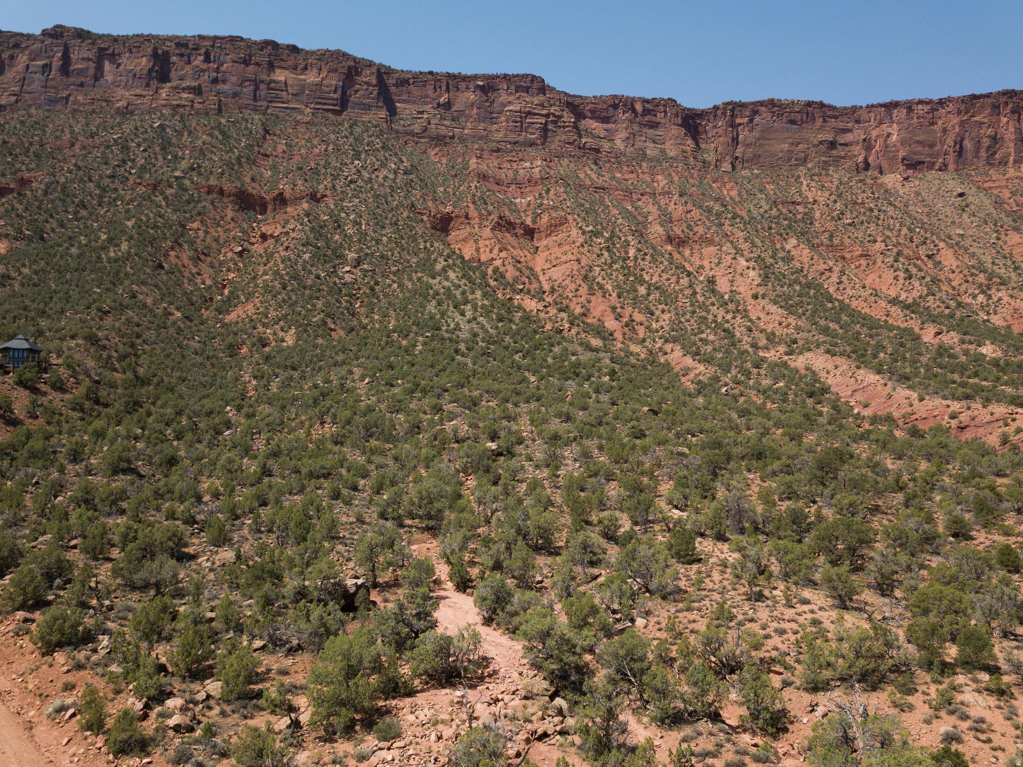 CASTLE VALLEY RIVER RANCHOS - Land