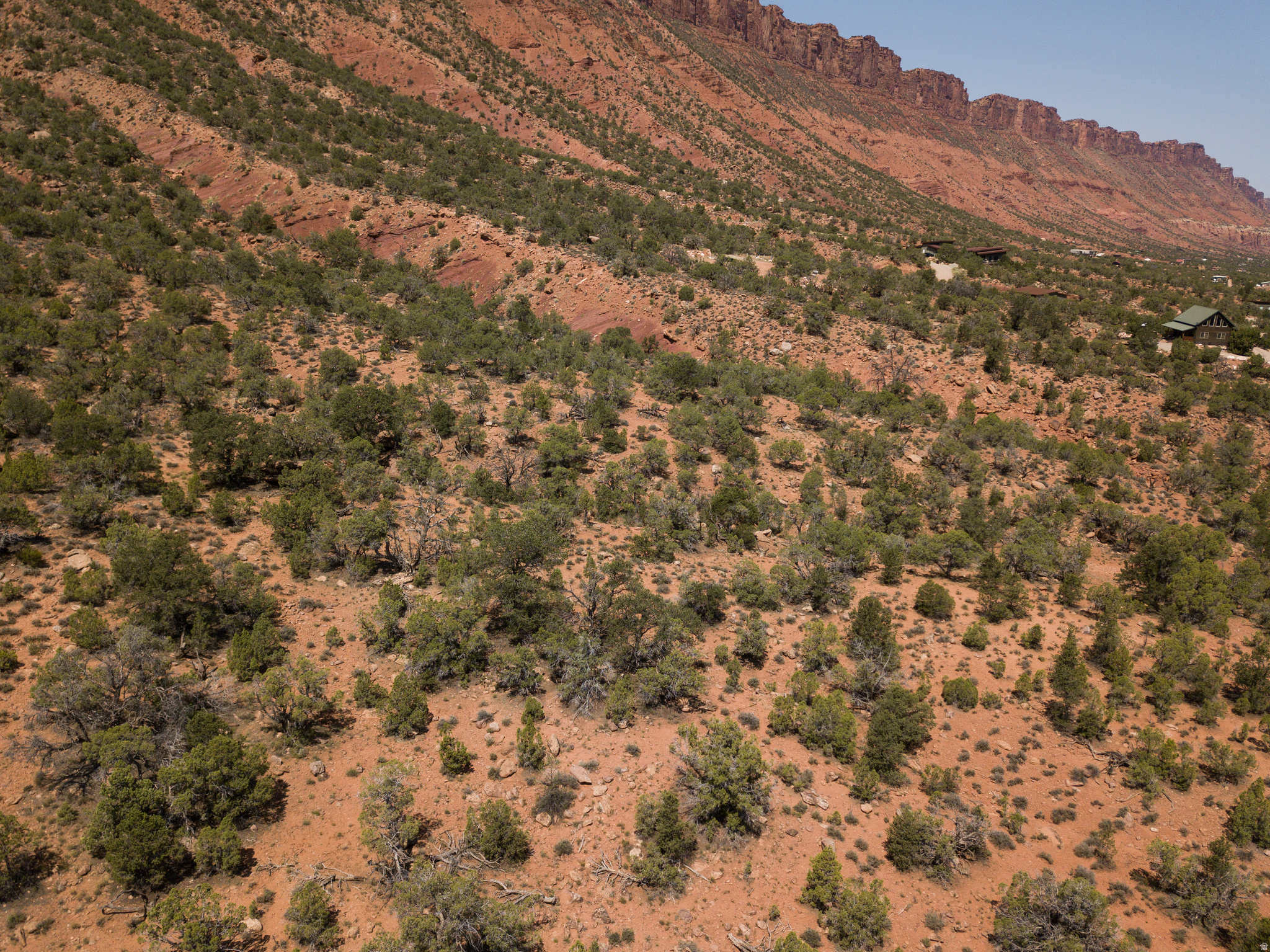 CASTLE VALLEY RIVER RANCHOS - Land