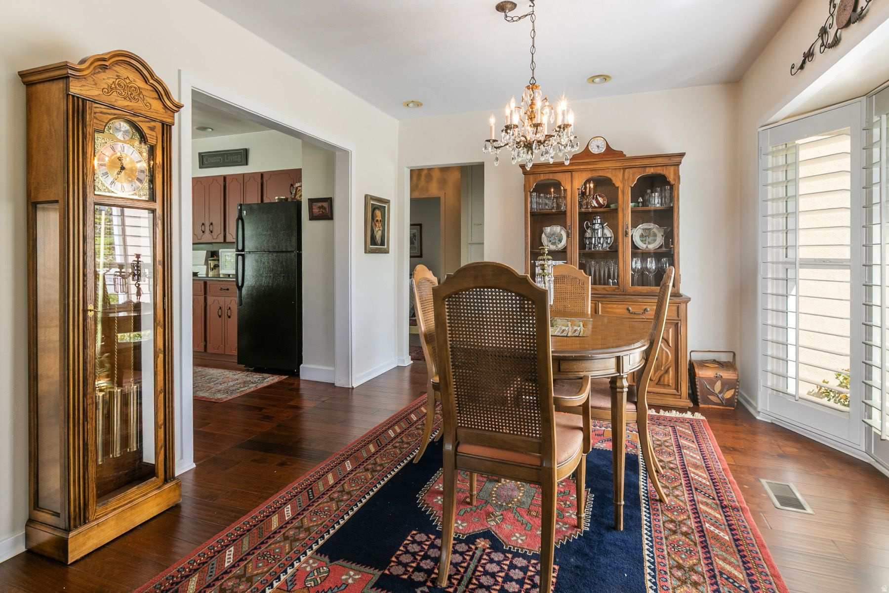 AVENUES - Residential