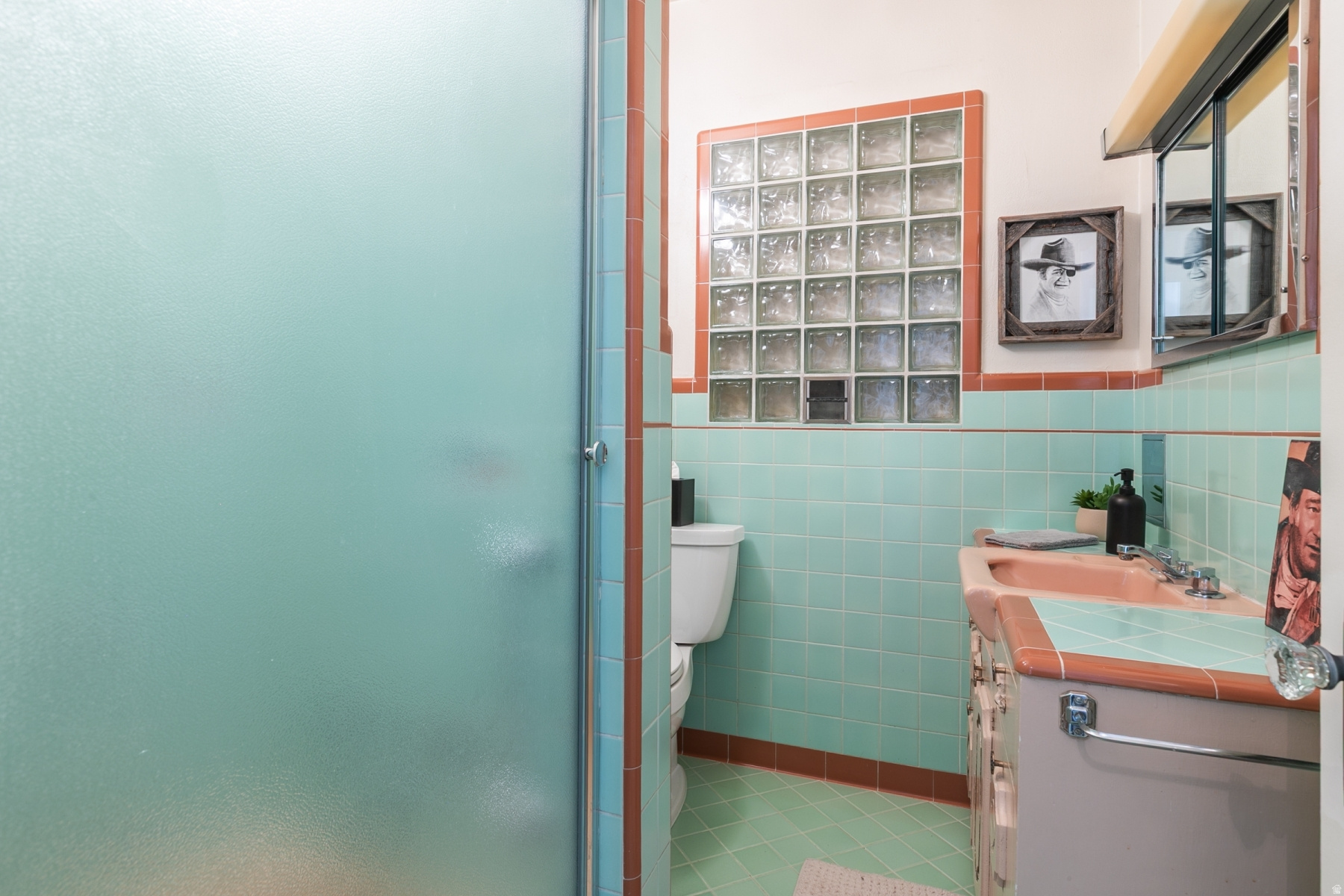 AVENUES - Residential