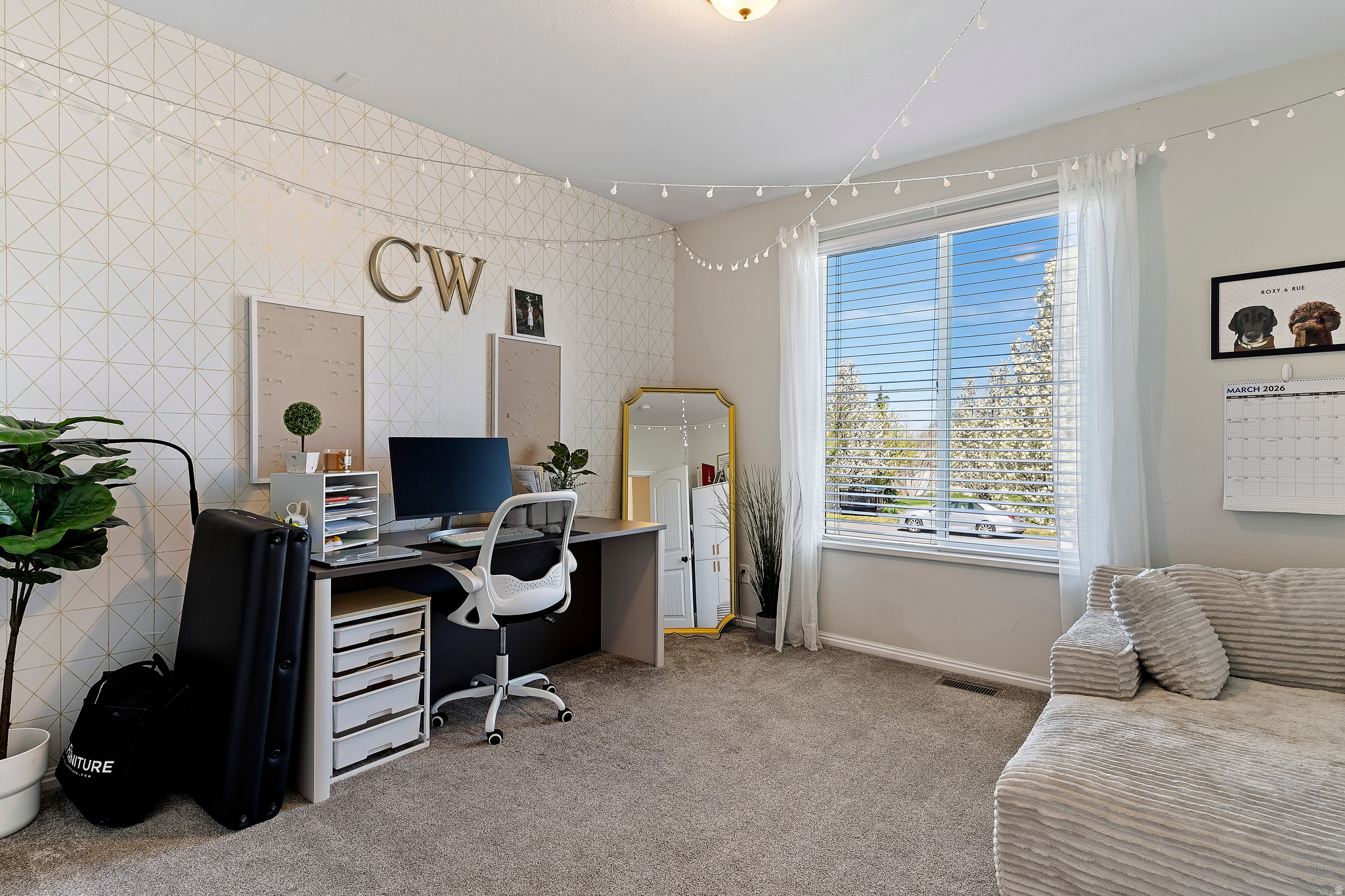 SUNSET EQUESTRIAN - Residential