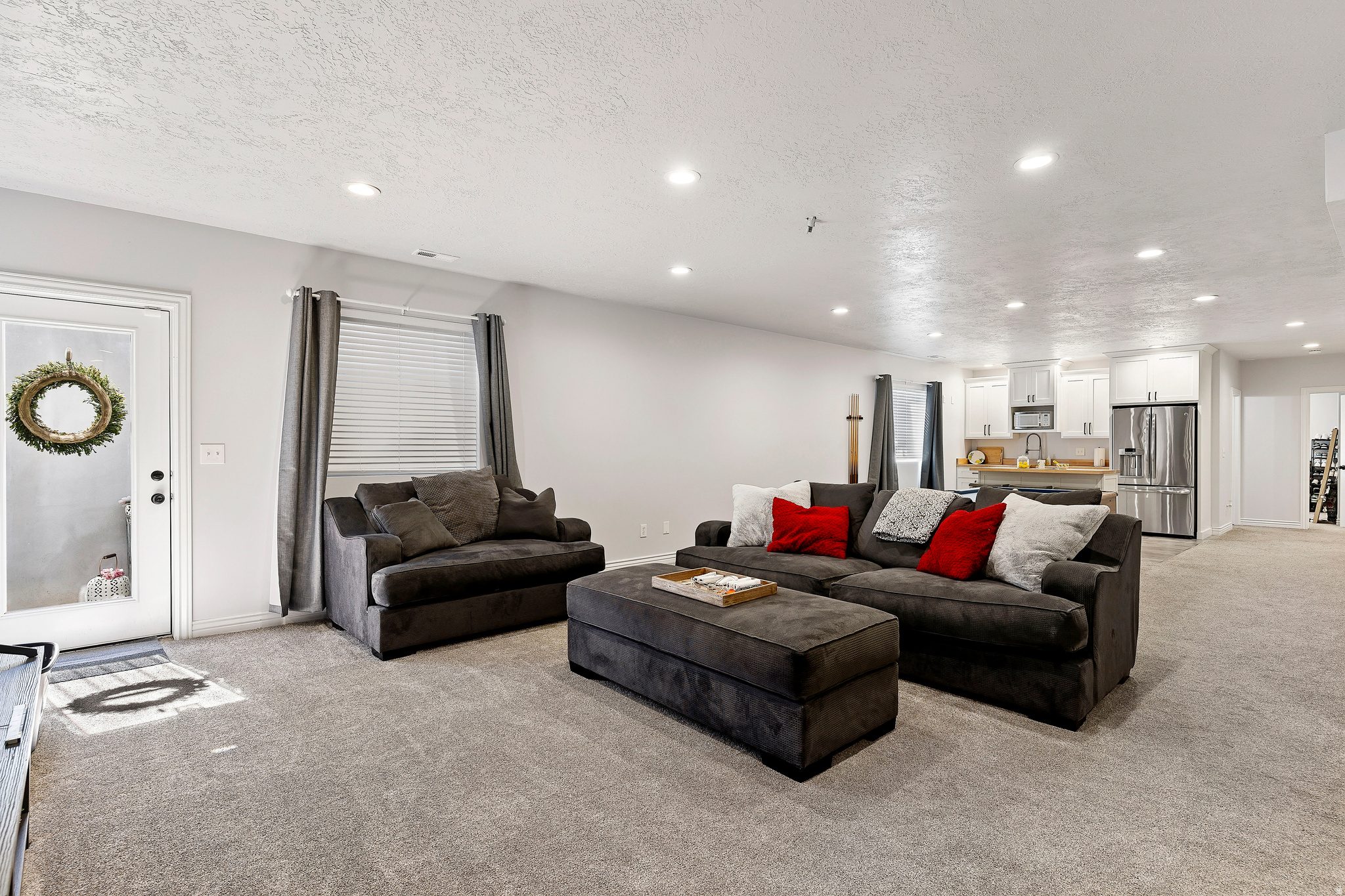 SUNSET EQUESTRIAN - Residential