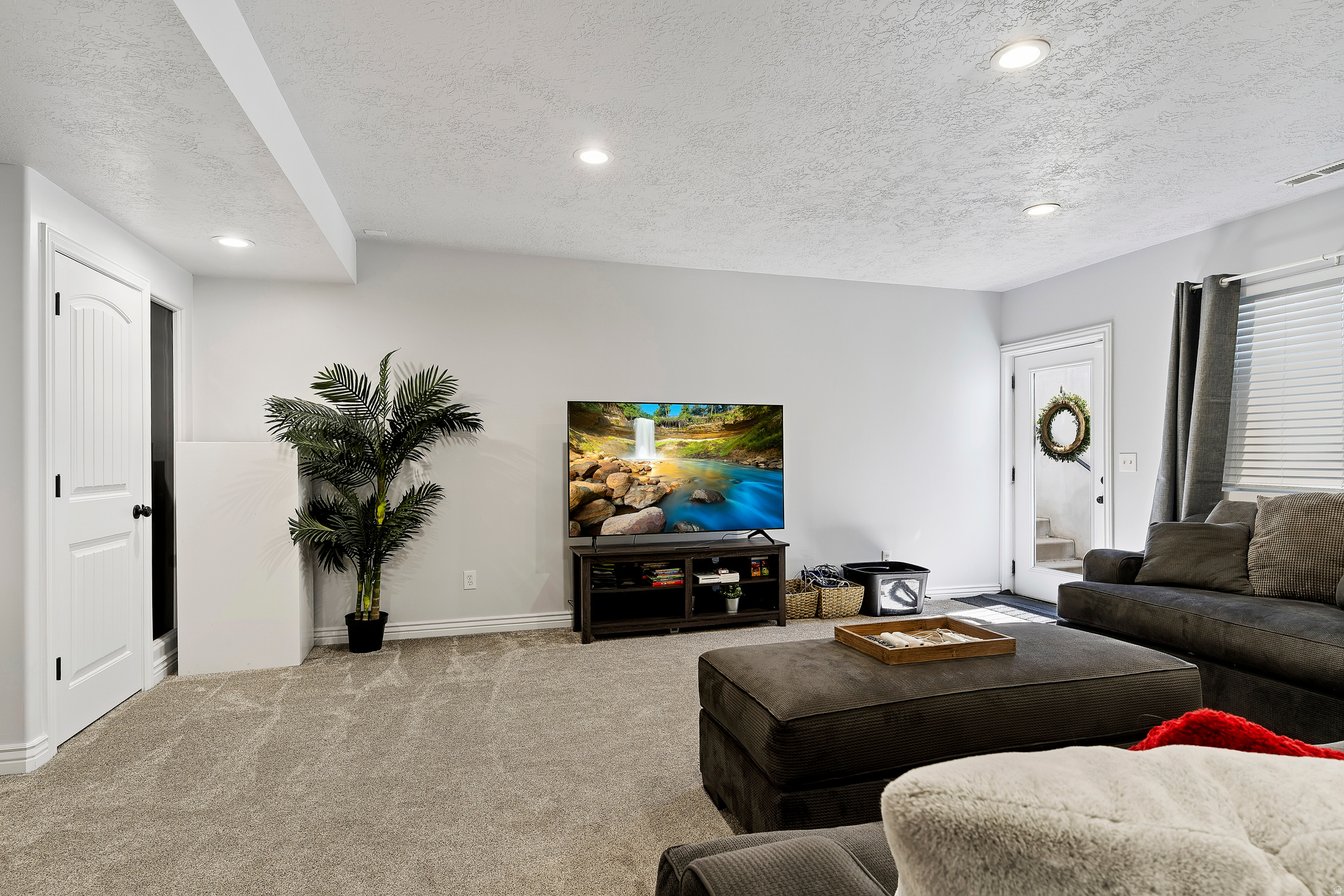 SUNSET EQUESTRIAN - Residential