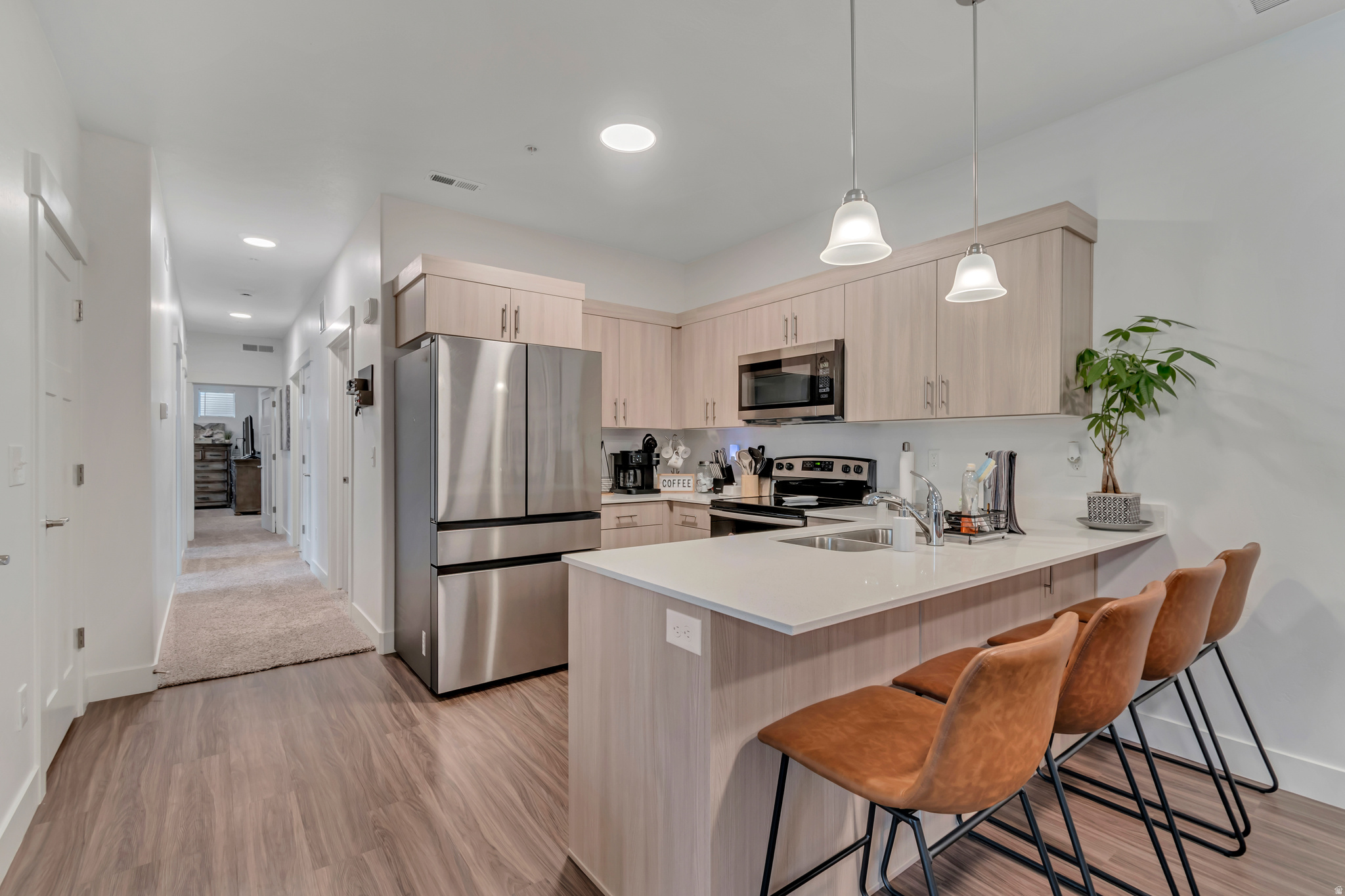 MOUNTAIN RIDGE - Residential