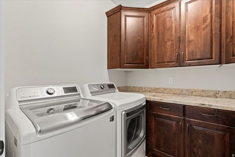 Tiny photo for 364 E 1690 N, Midway, UT 84049 (MLS # 2146215)
