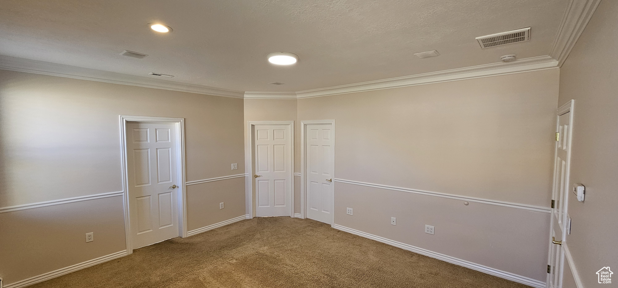 MOUNTAIN VIEW - Residential