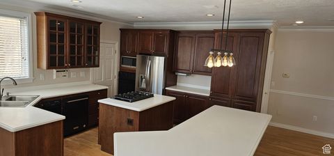 Tiny photo for 868 E 1400 N, Mapleton, UT 84664 (MLS # 2114949)