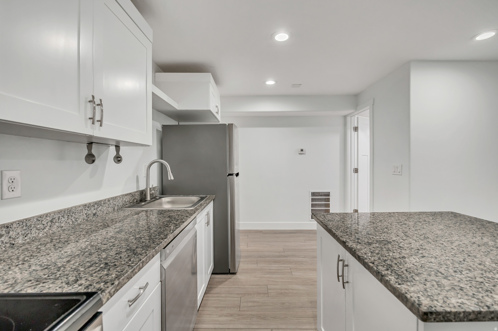 JORDAN - Residential