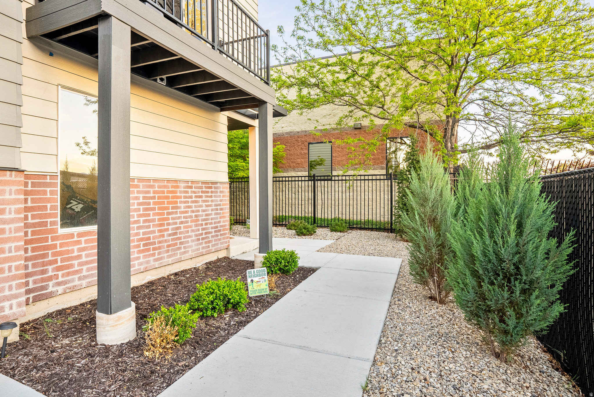 DAWSON PLACE - Residential