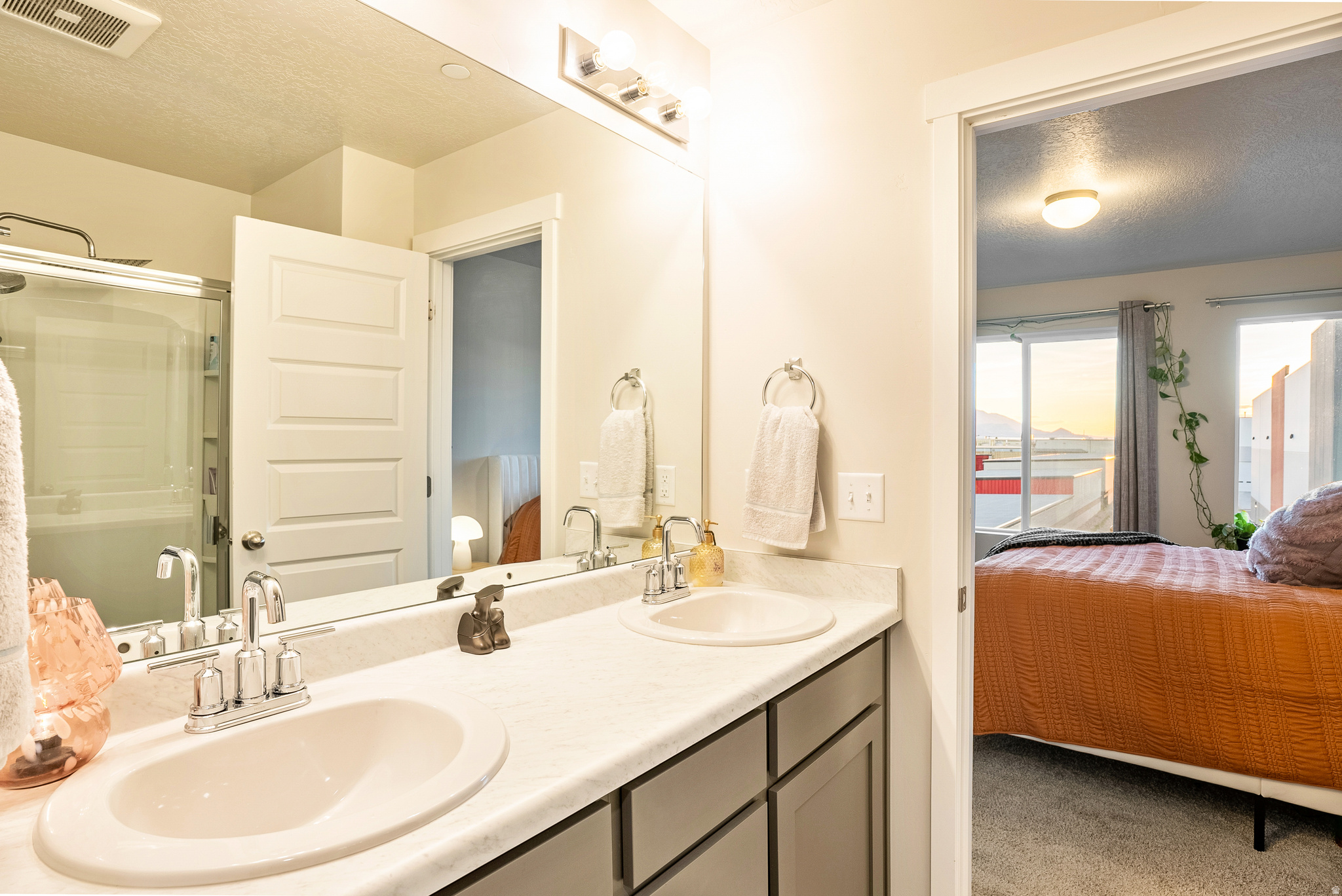 DAWSON PLACE - Residential