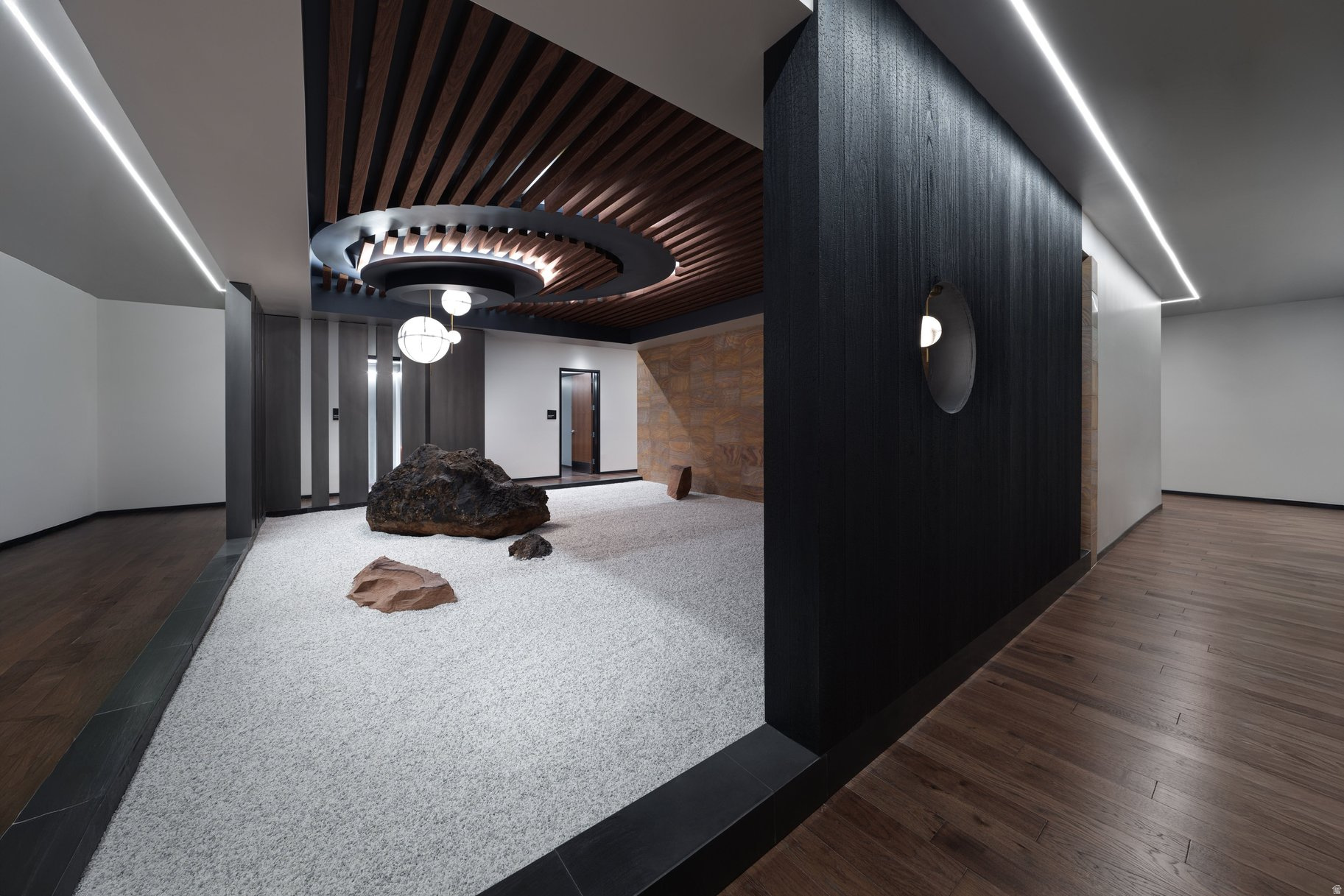 BLACK DESERT VILLAGES CONDOS - Residential