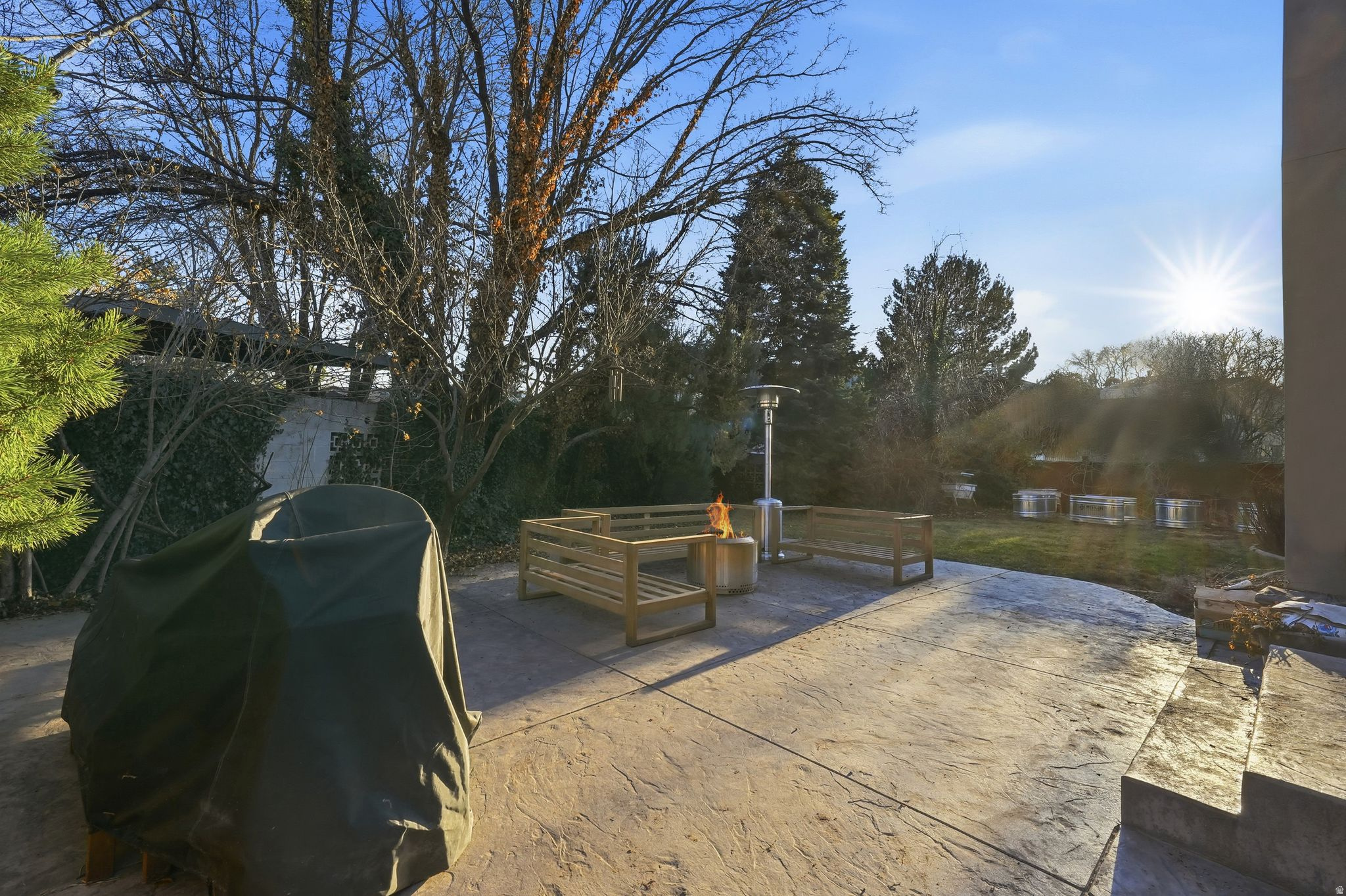 ESPRIT HOMES OF MILLCREEK P U D - Residential