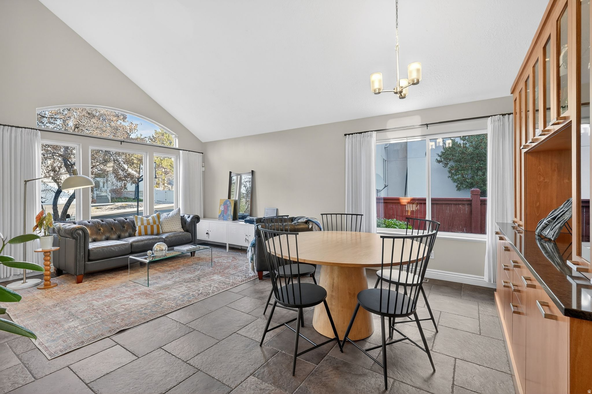 ESPRIT HOMES OF MILLCREEK P U D - Residential