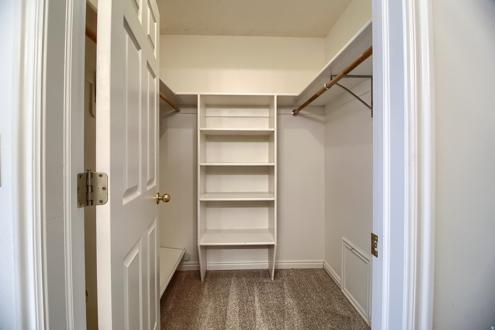 EAGLE RIDGE - Residential