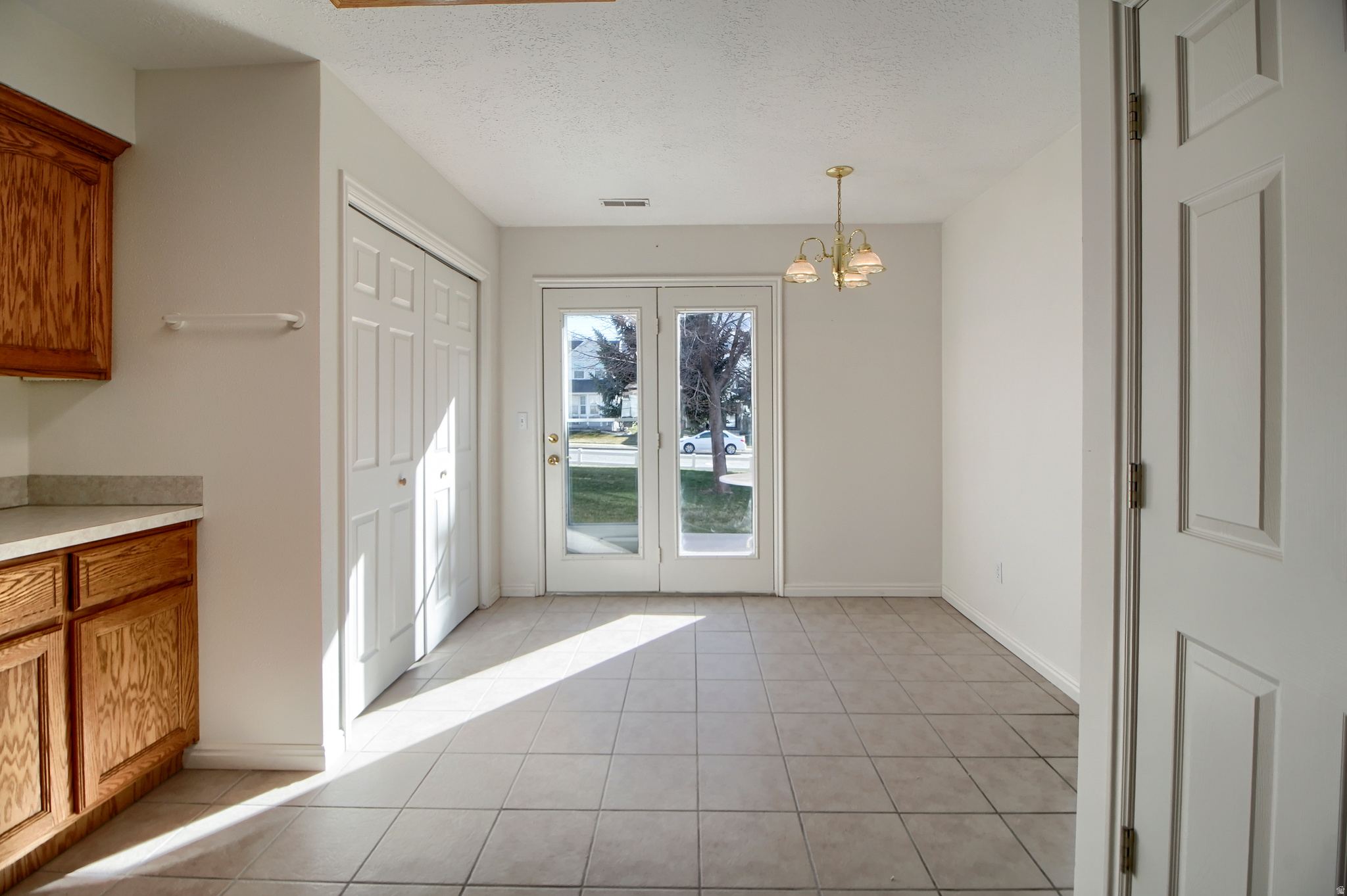 EAGLE RIDGE - Residential