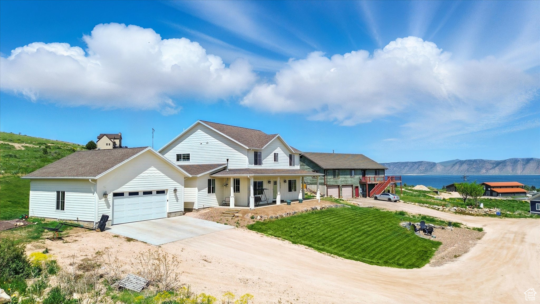 FOOTHILL ESTATE - Residential