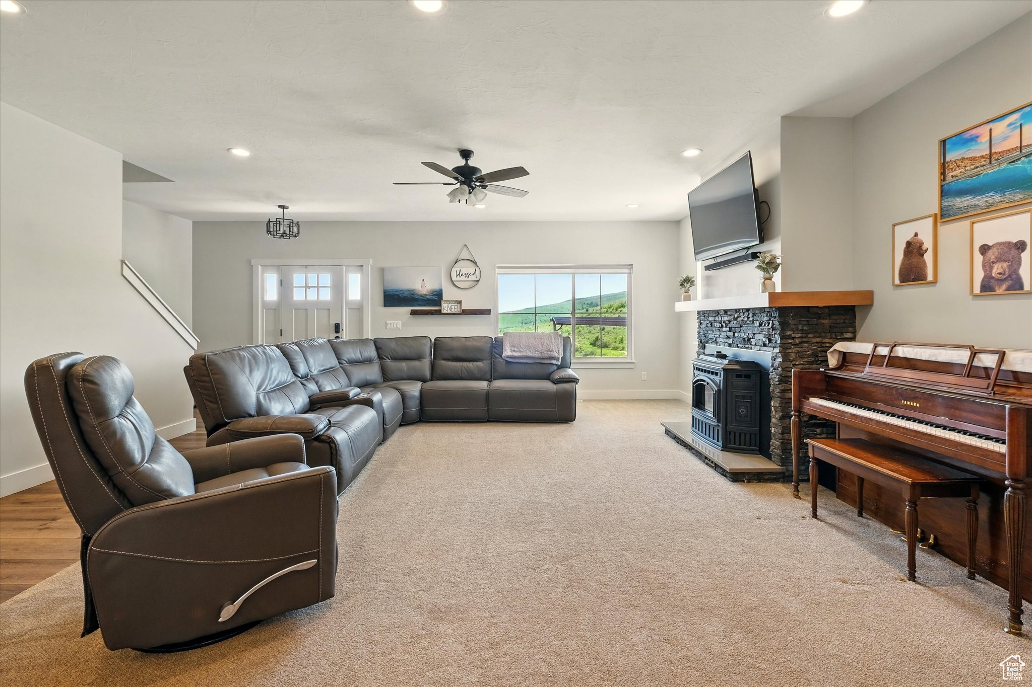 FOOTHILL ESTATE - Residential