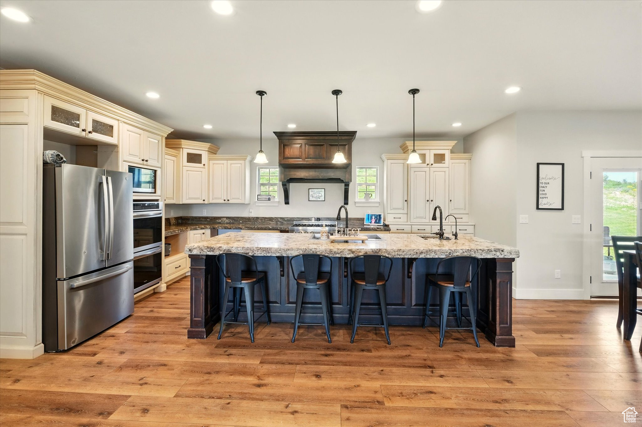 FOOTHILL ESTATE - Residential