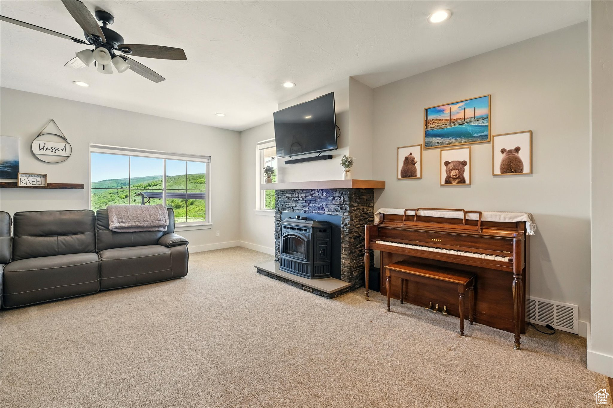 FOOTHILL ESTATE - Residential