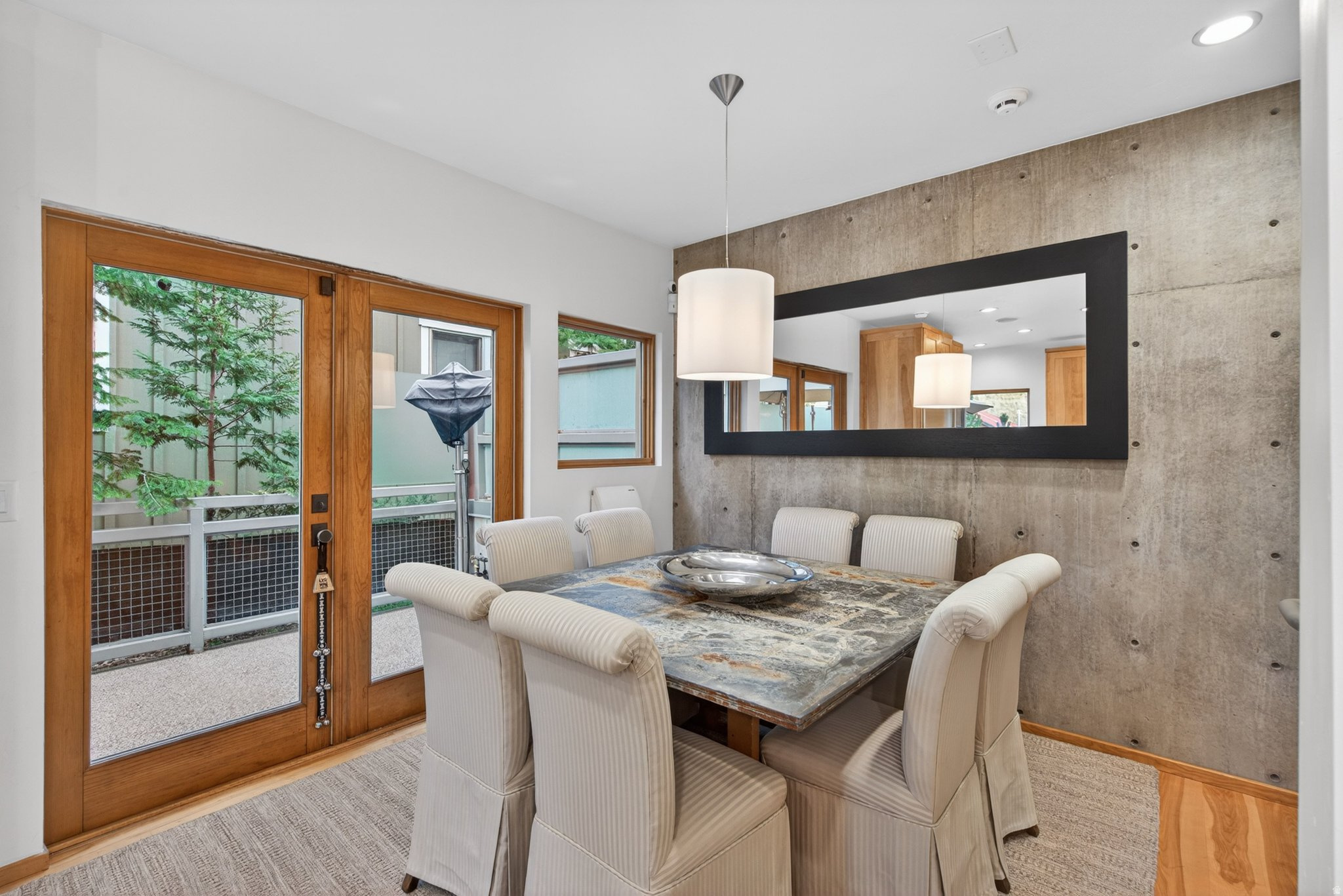 RESIDENCES AT KINGS CROWN CONDOMINIUM - Residential