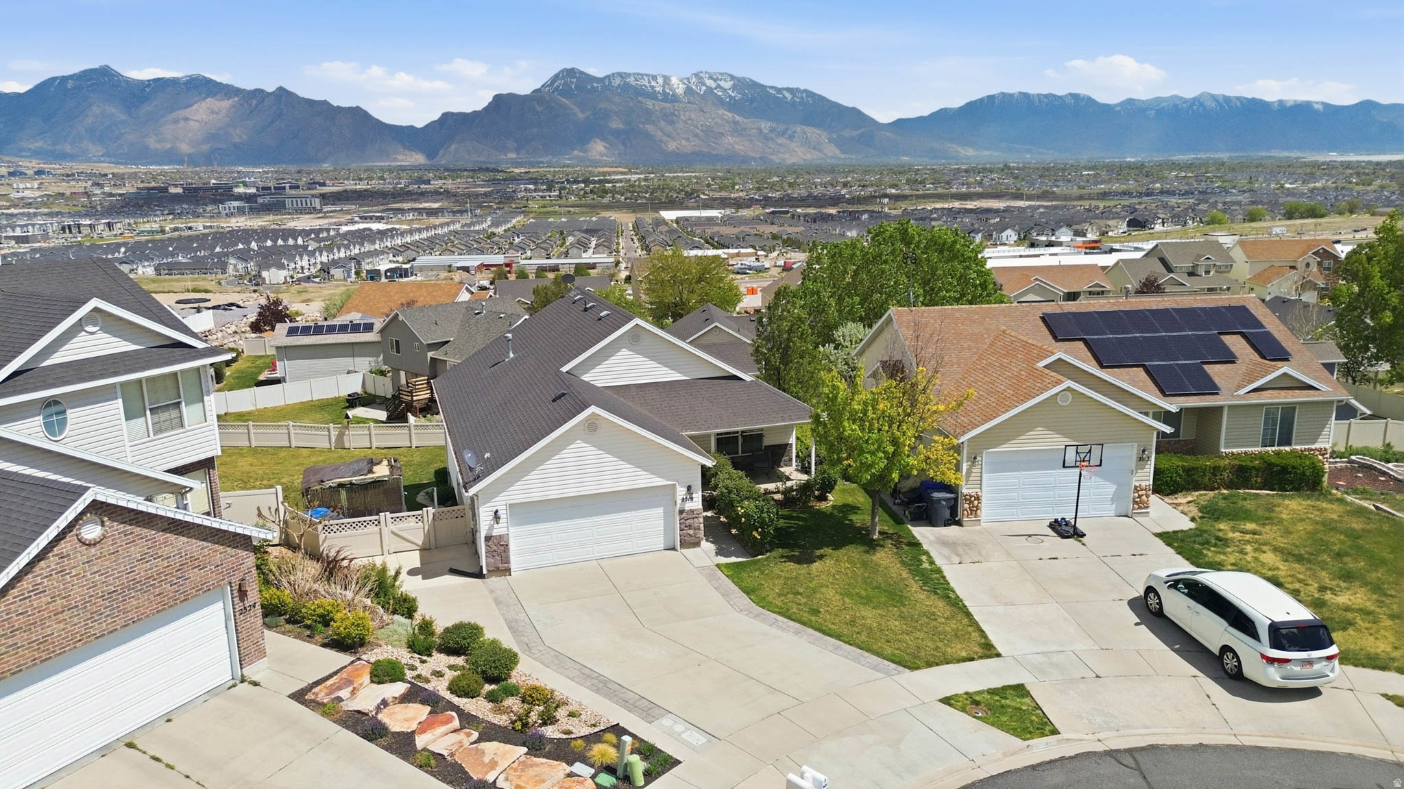 HARVEST HILLS PUD - Residential