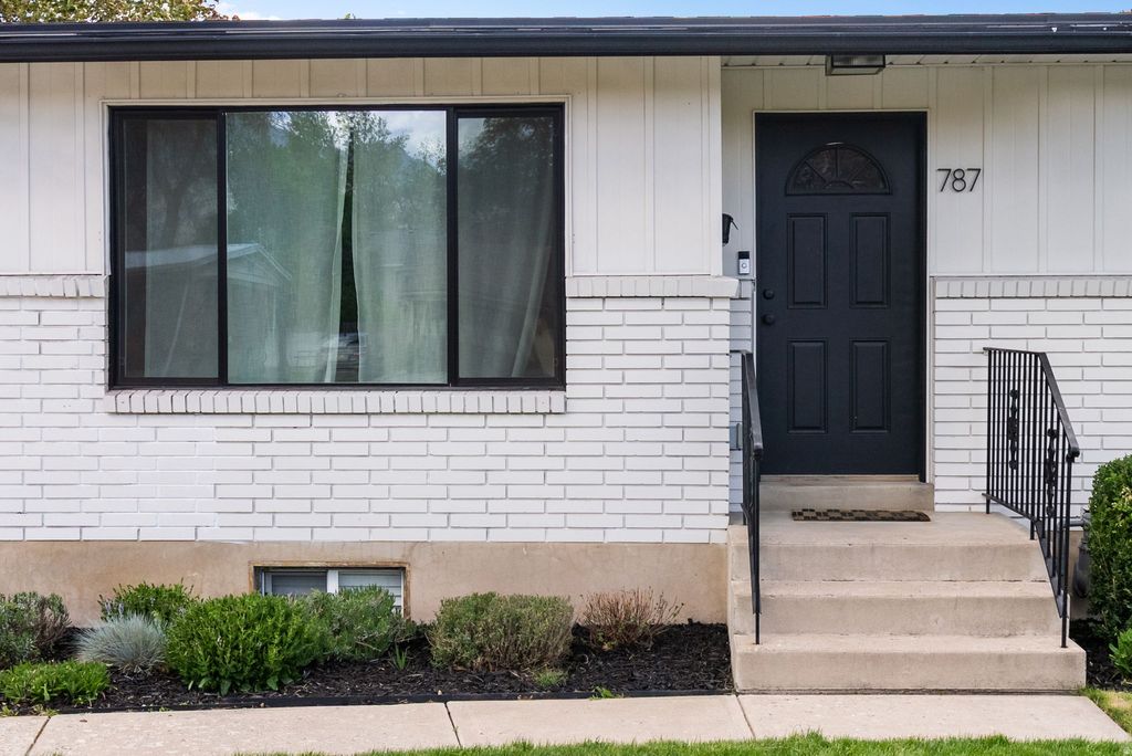 Photo of 787 N 200 W, Logan, UT 84321 (MLS # 2155638)