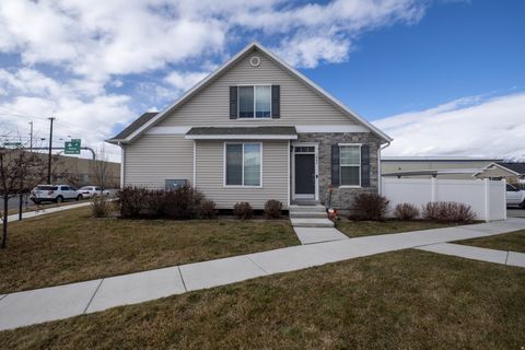 Tiny photo for 1042 W 500 S, Provo, UT 84601 (MLS # 2139013)