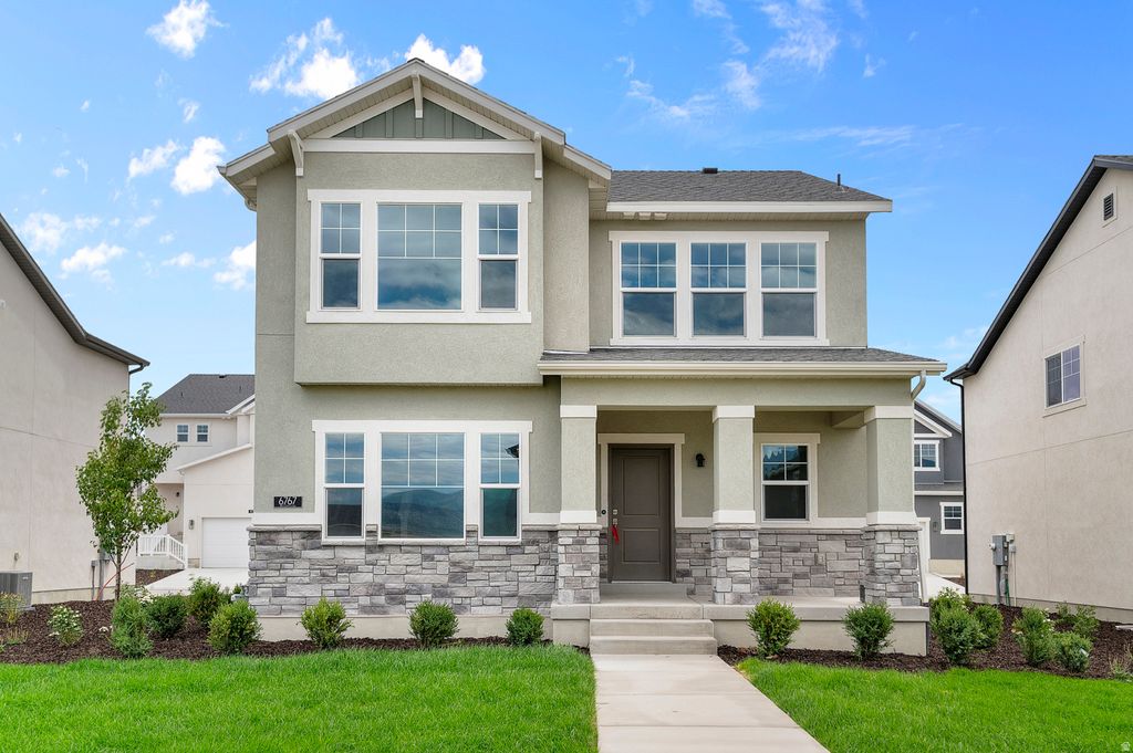 Photo of 6767 N STAR LAKE DR, Eagle Mountain, UT 84005 (MLS # 2135272)