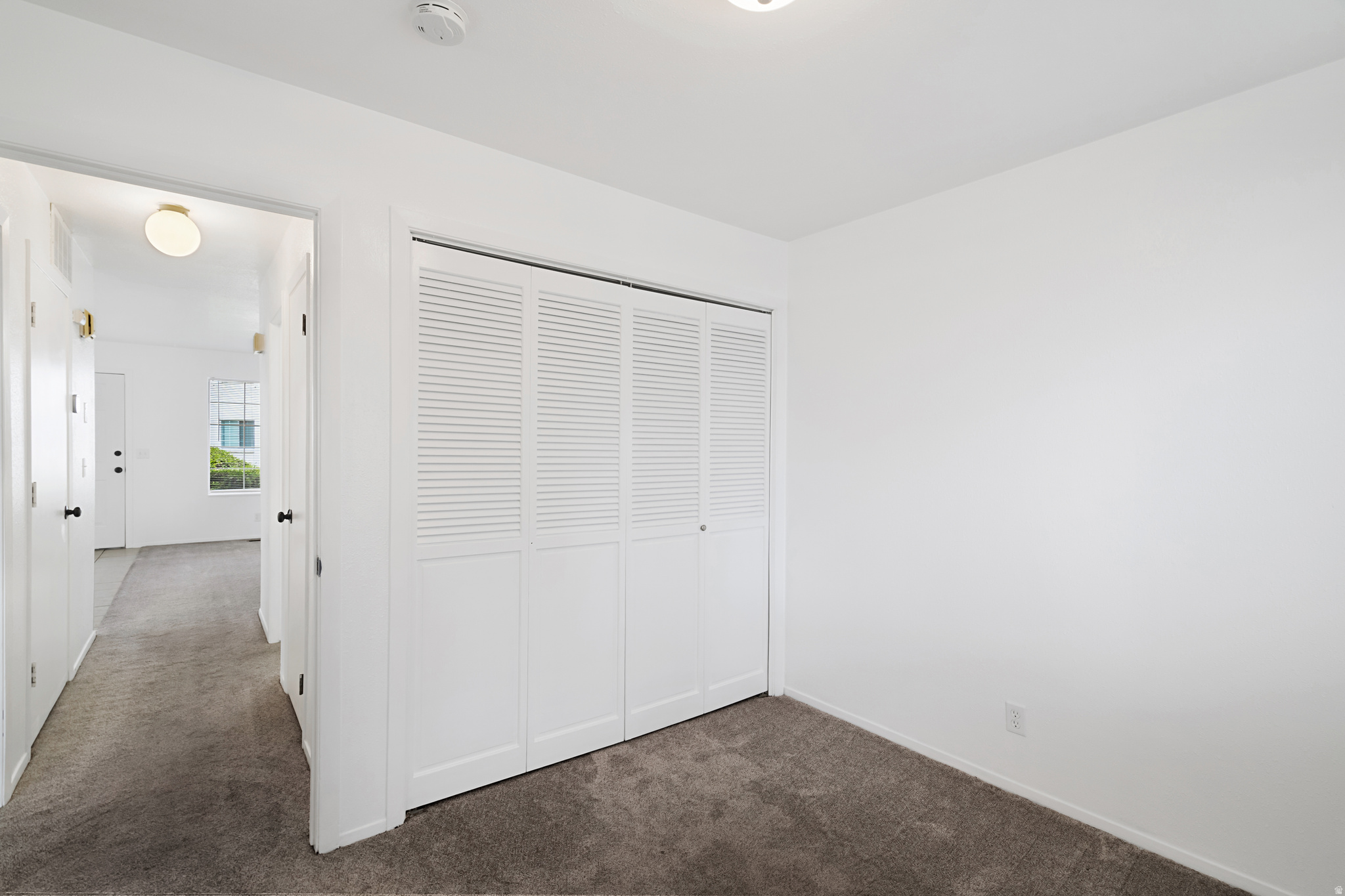 COVENTRY MANOR - Residential