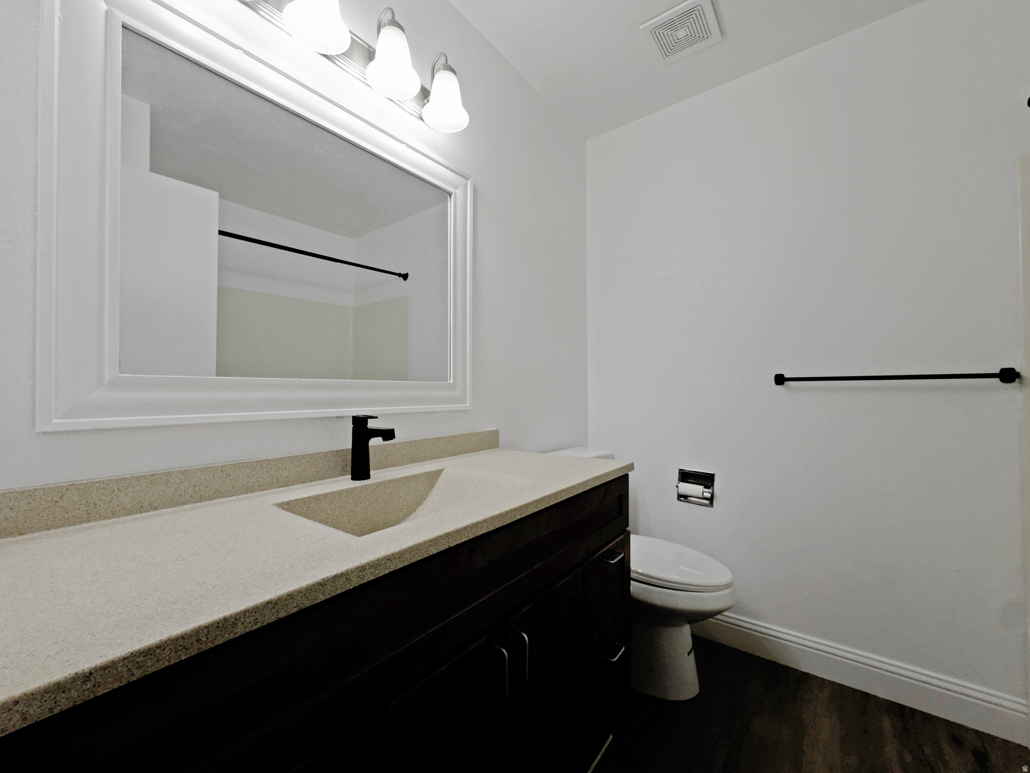 COVENTRY MANOR - Residential