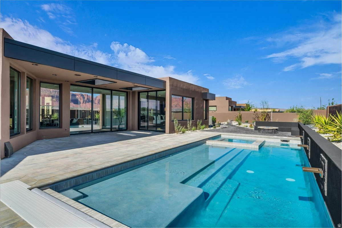 INDIGO TRAILS - Residential