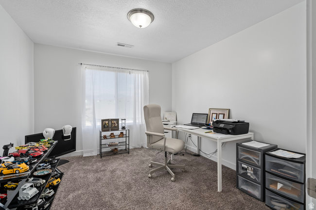 SOUTH HILLS - Residential