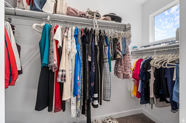 SOUTH HILLS - Residential