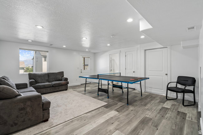 SOUTH HILLS - Residential