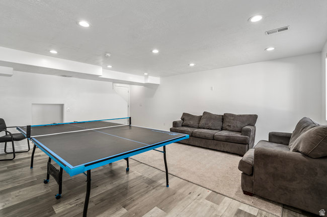 SOUTH HILLS - Residential